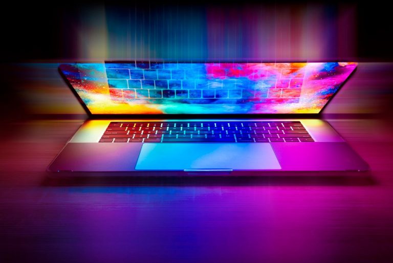 How to Filter the Noise: 5 Tricks to Curate Your Own AI News Feed