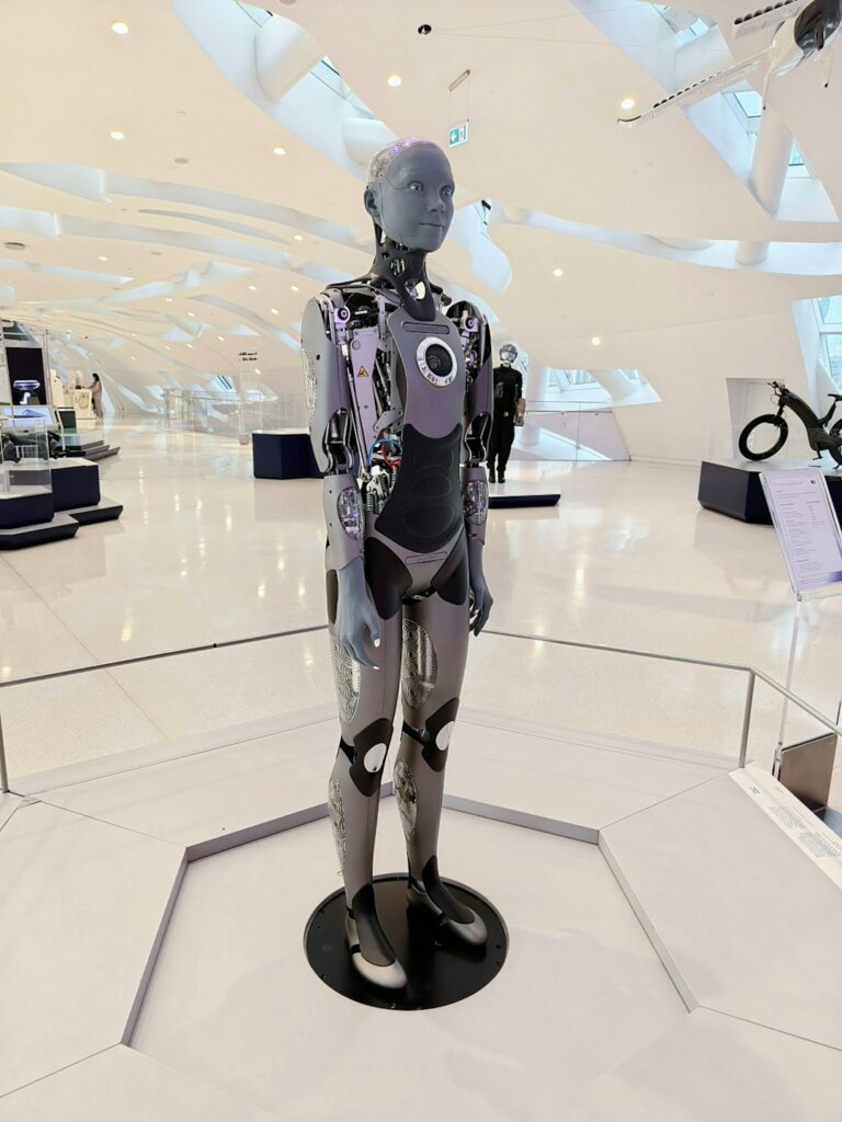 Humanoid Robots Leave the Lab: Foundation Models Push AI Onto the Factory Floor